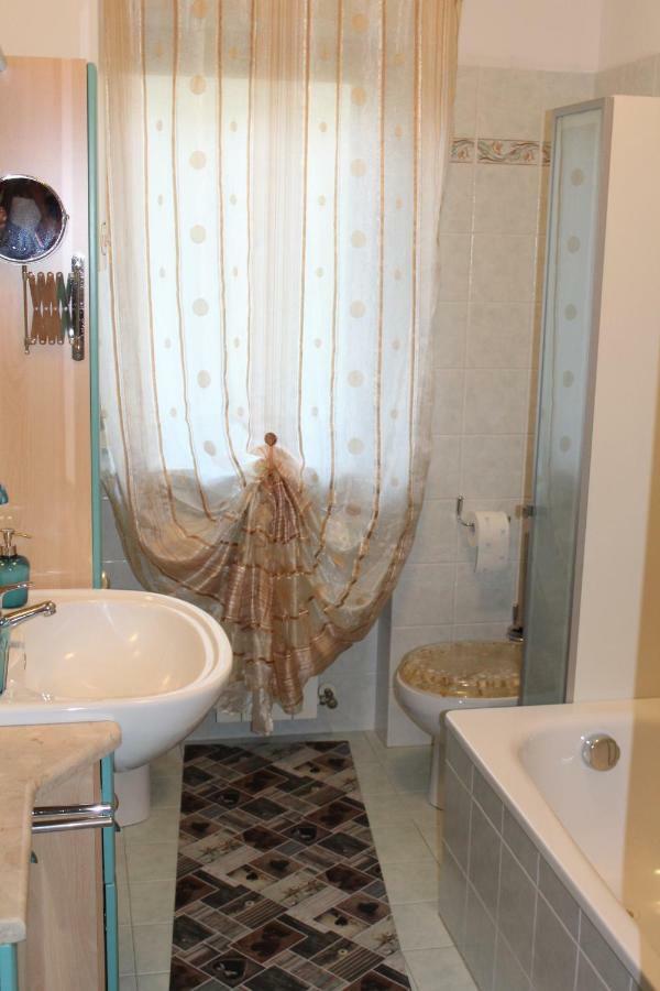 Casa Vacanze La Marmotta Cir Vda-Pollein N 0008 アオスタ エクステリア 写真